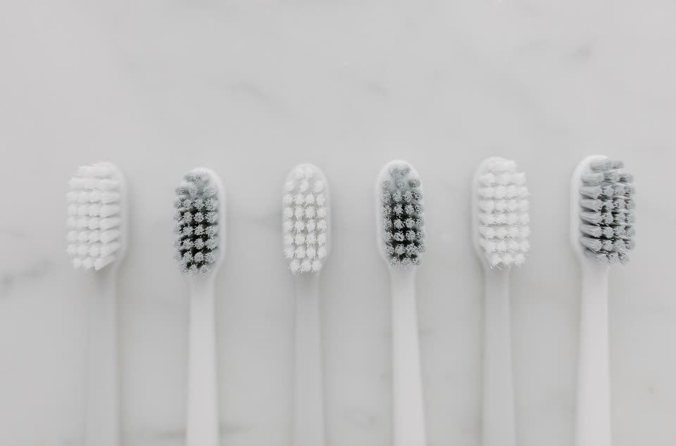 Soft toothbrushes from the take-home kit
